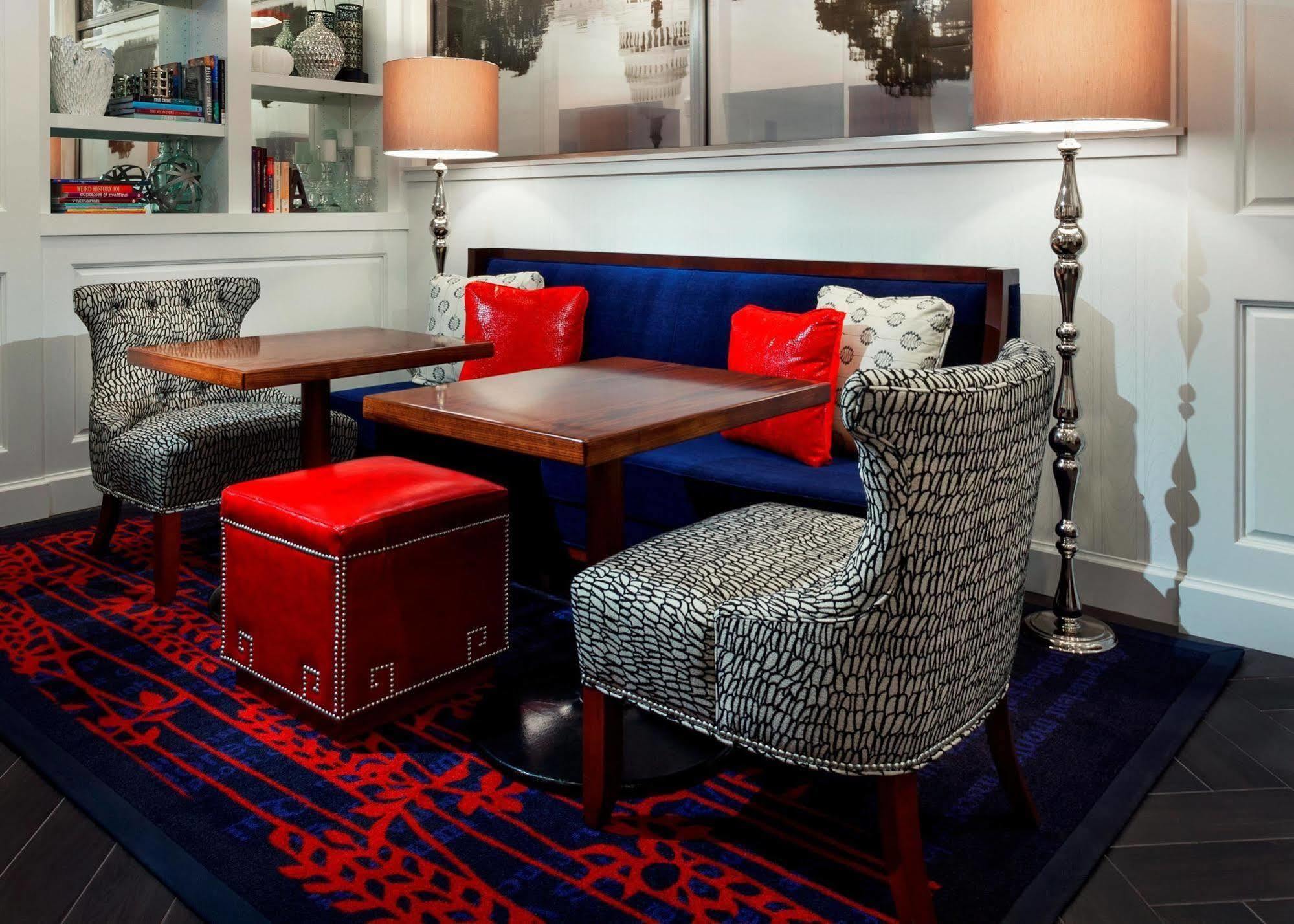 Hampton Dc White House 3*